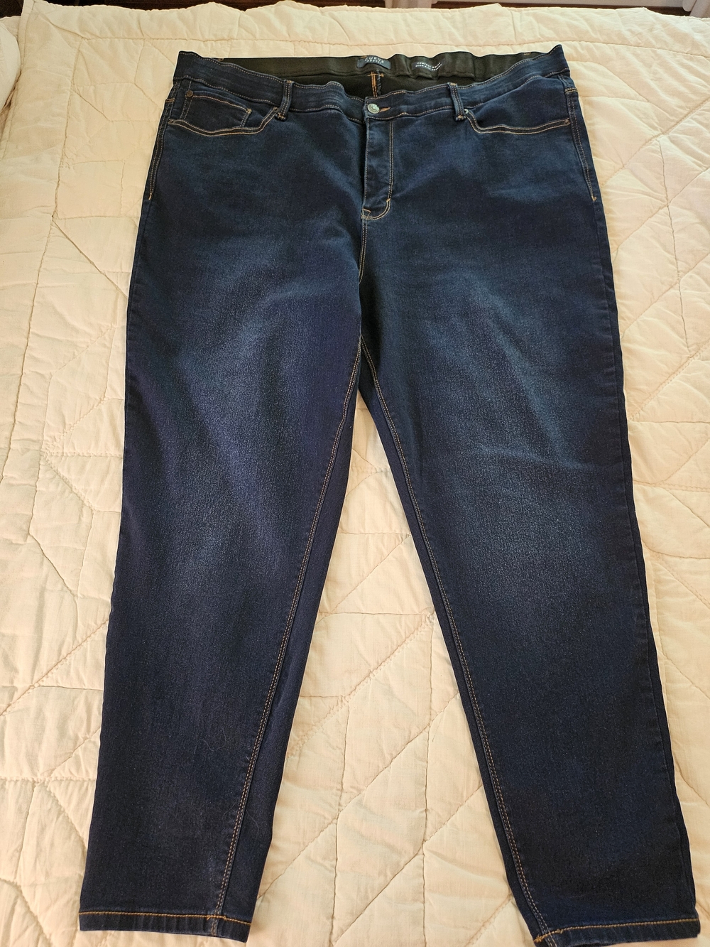 Curve Appeal High Rise Skinny Jeans w/ Comfort Waistband - Size 22W